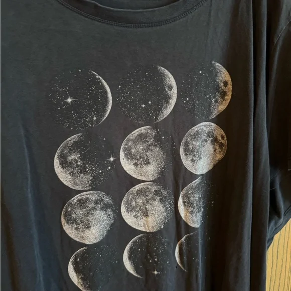 Torrid Moon Phases T-Shirt - Picture 2 of 3